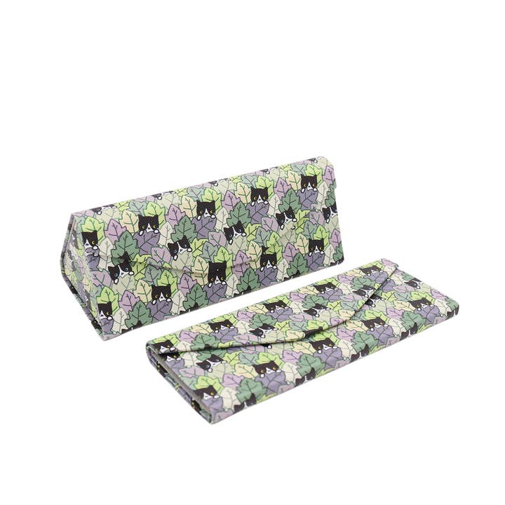 Real Sic – wholesale Eyewear cases & holders – Unisex – Cat Hide and Seek Print Glasses Case - Vegan Leather Magic Folding Hard Case