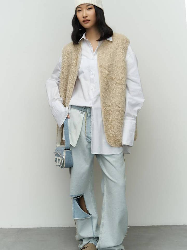 Design company-Fatma Balkir - Wholesale Outerwear Vest - Women's - Beige Plush long vest with sleveless for womens-warm coat