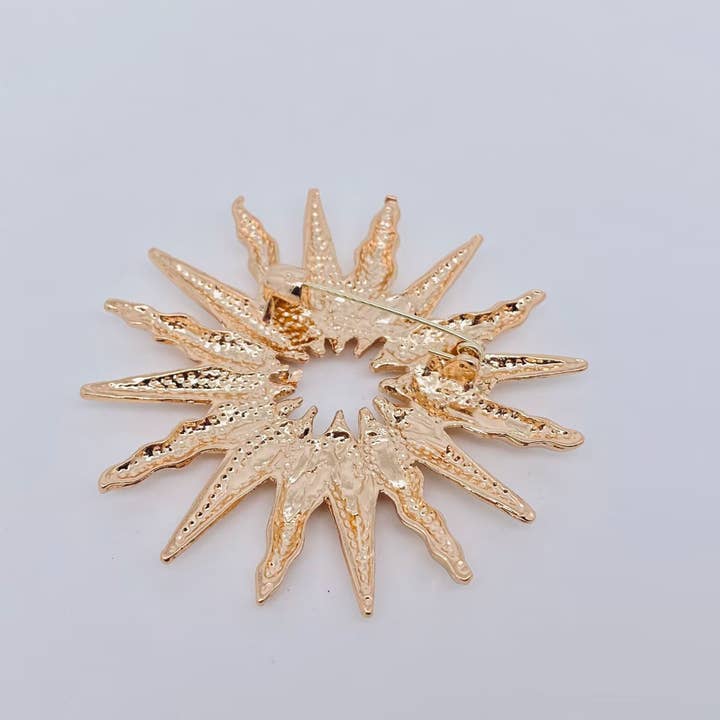 Mio Queena - Wholesale Brooch - Vintage Metal Hollow Sun Brooch