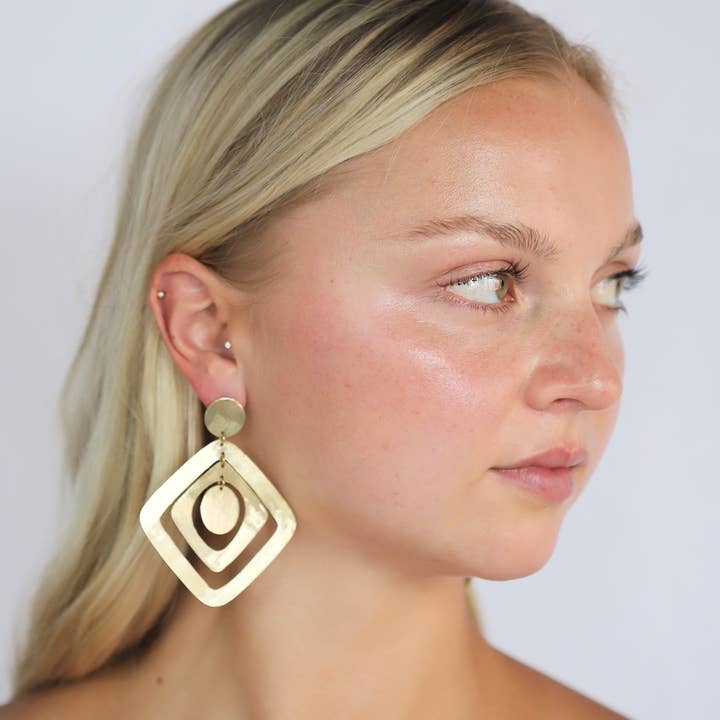 Malena Earrings for wholesale by Meyelo