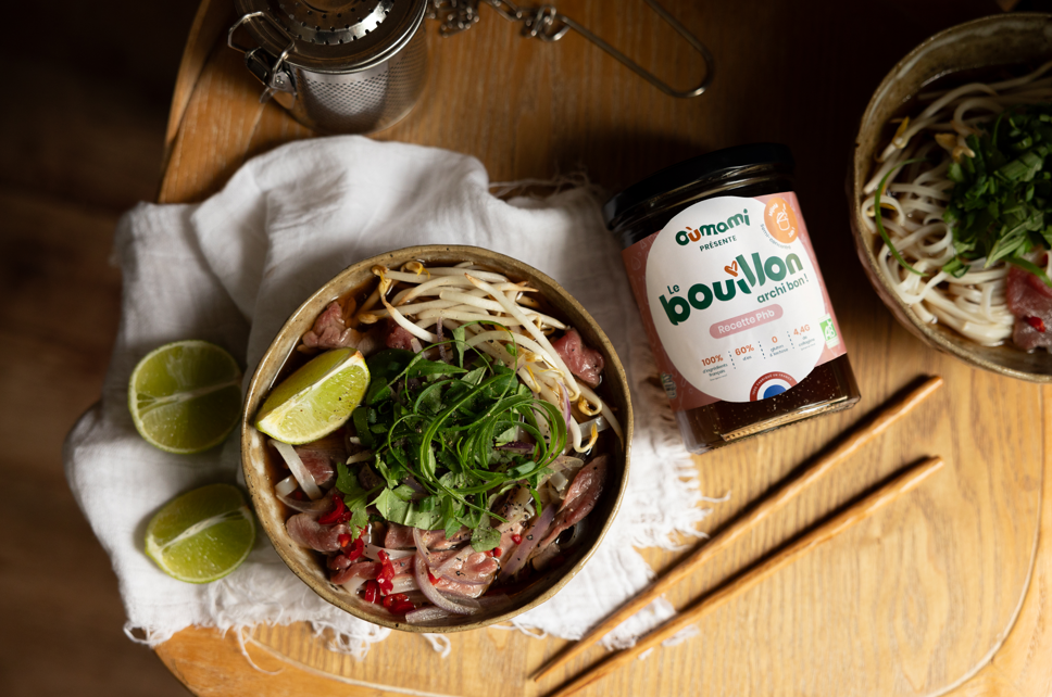 Oùmami – Engroshandel Bouillon – Phô økologisk benbouillon - Gold Medal Epicures Award 20251