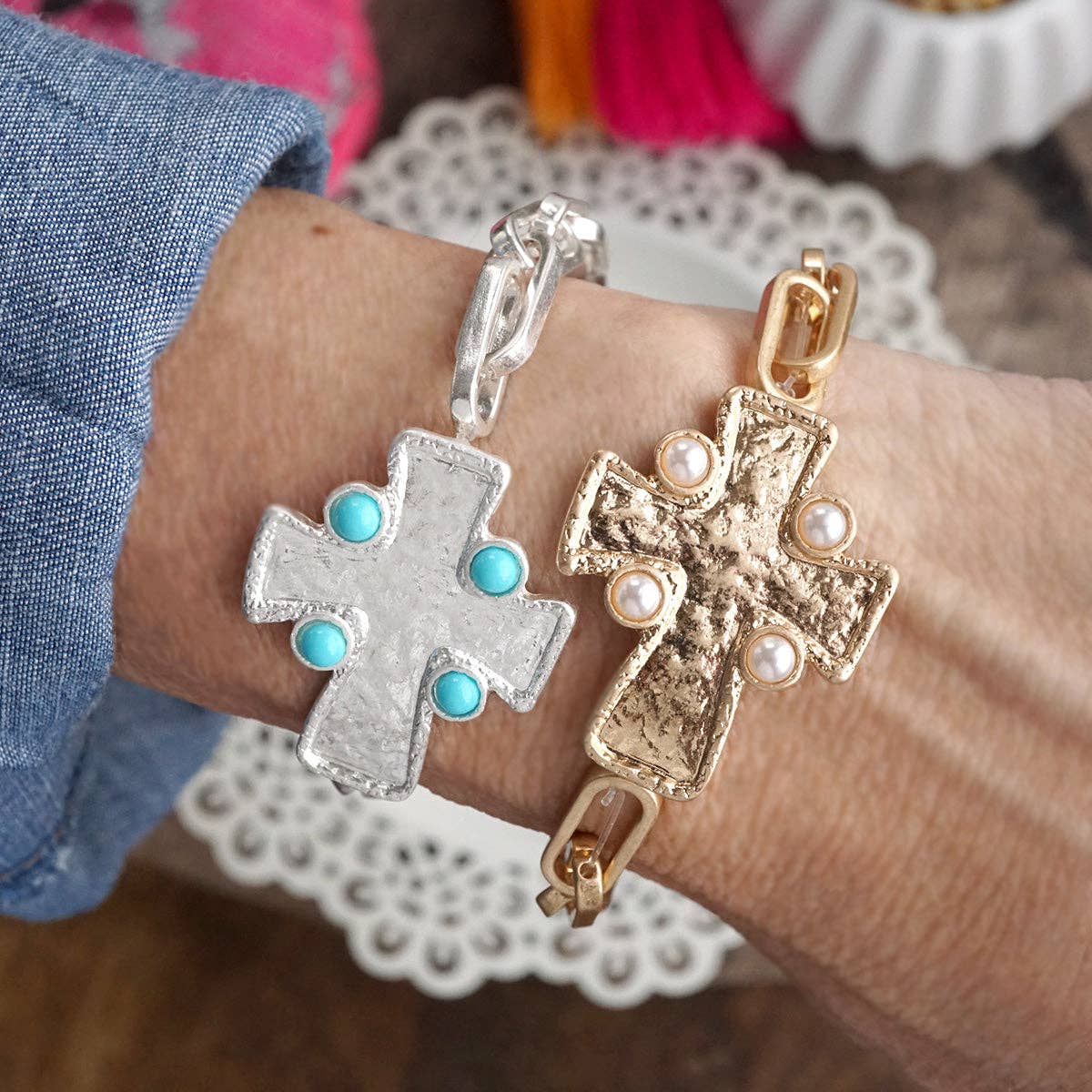 PennyLine inc - Wholesale Charm/Dangle Bracelet - Sacred Shape – Sideways Hammered Cross Stretch Chain Bracelet6