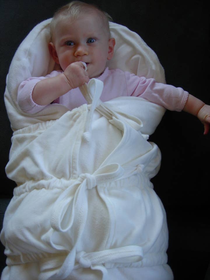 Le bébé Ota pour la vente par Baby Ota