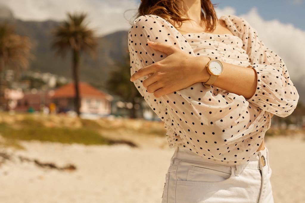 HOT&TOT - Wholesale Polshorloge - Dames - MIA | Houten horloge voor dames | Veganistisch | Duurzaam | Goud1