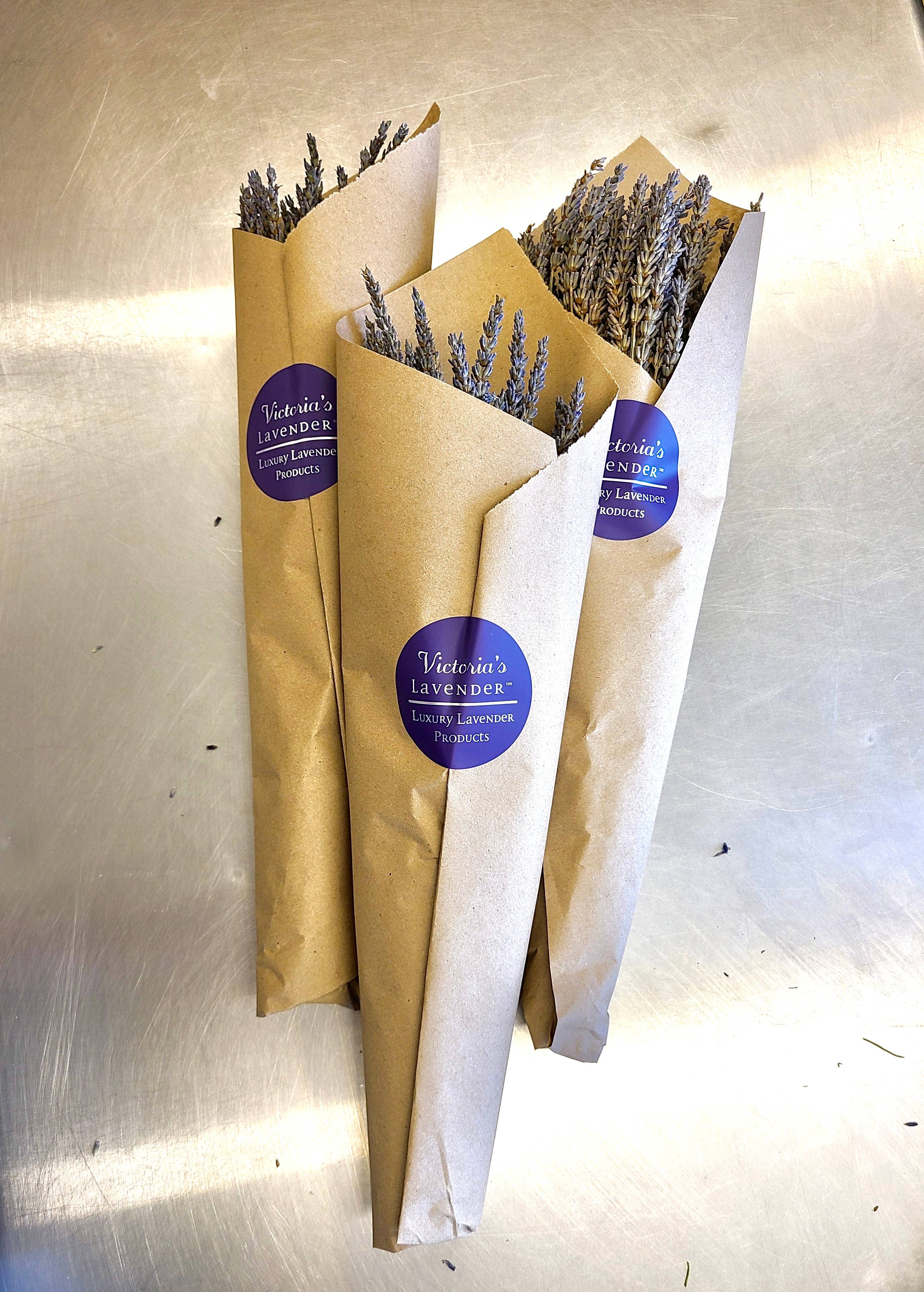 Victoria's Lavender, LLC – Großhandel Getrocknete/gepresste Blumen – Getrocknete Lavendelsträuße - Französisch3