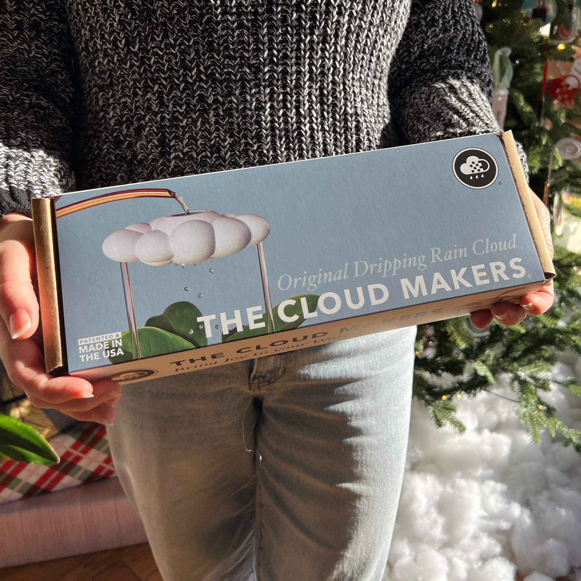 The Cloud Makers - Wholesale Watering Can - Original Dripping Rain Cloud5