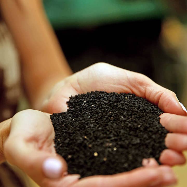 Katari Beauty - Wholesale Facial oil - Black Seed Anti-Acne Skin Healing 100% Pure Cold-Pressed Oil4