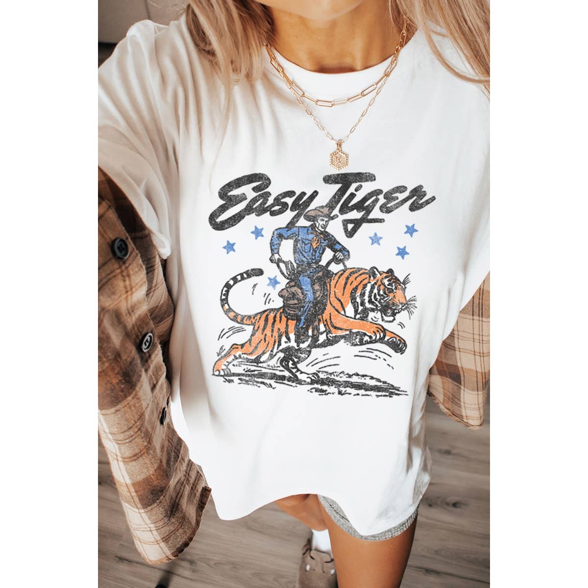 Illustrated Society – Großhandel Tunika – Damen – EASY TIGER T-SHIRT MIT VINTAGE-GRAFIK IN ÜBERGRÖSSE5