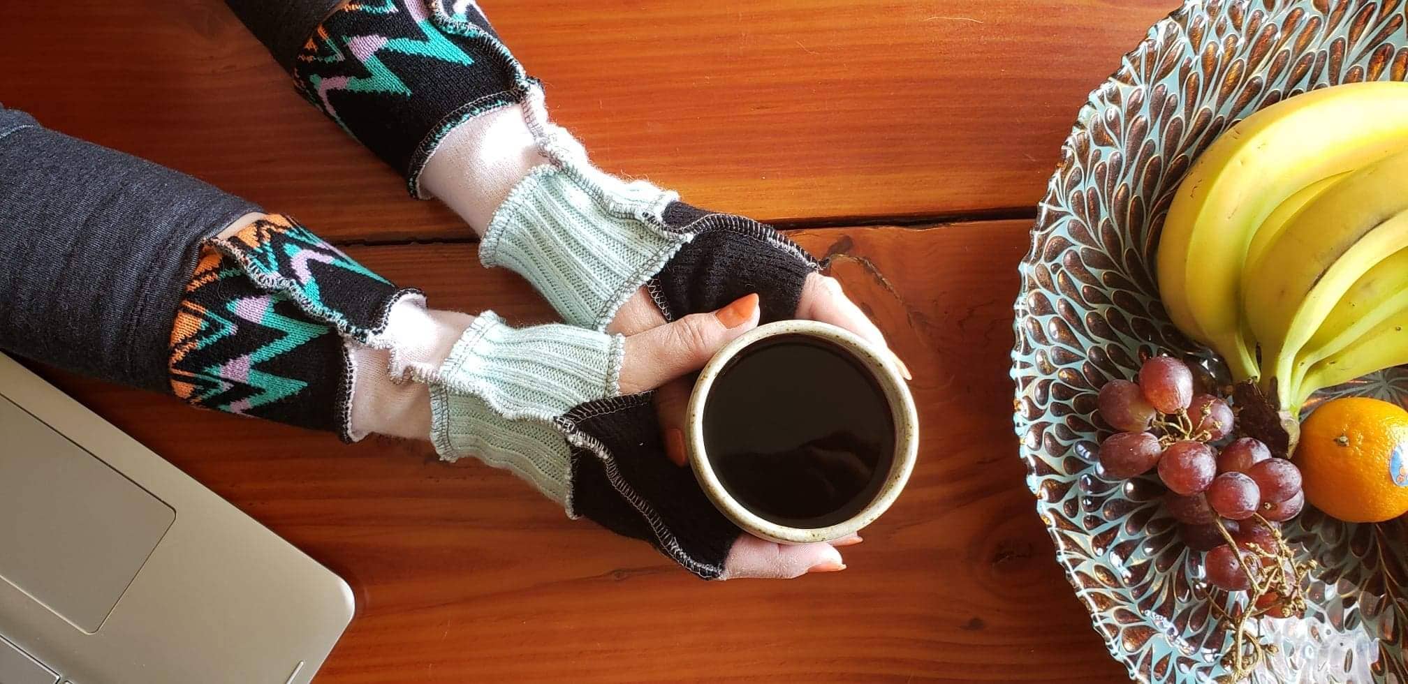 Jax Upcycled - Wholesale Gloves - Unisex - NO "JAX" LABEL Upcycled Unisex Fingerless Gloves5