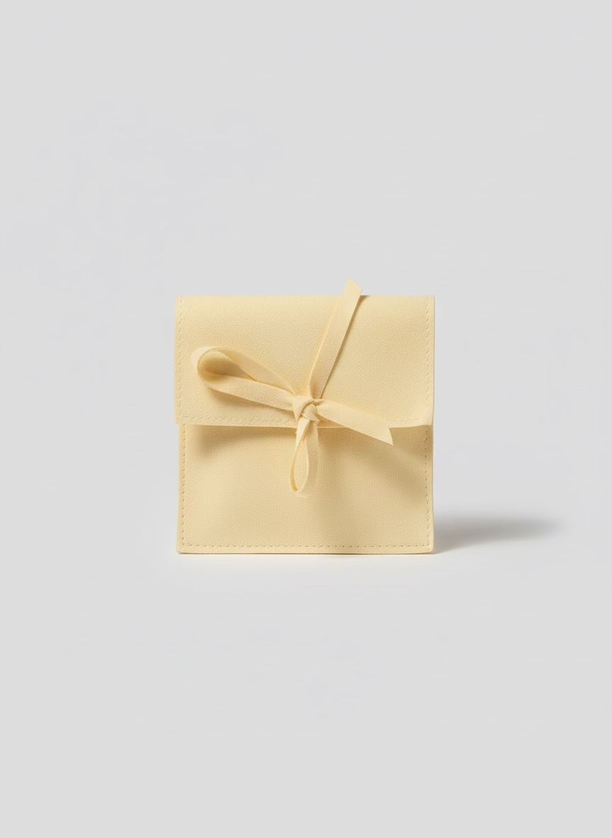 Hirondelle Bijoux - Wholesale Dangle Earrings - Gaya leaf drop earrings with natural stone3