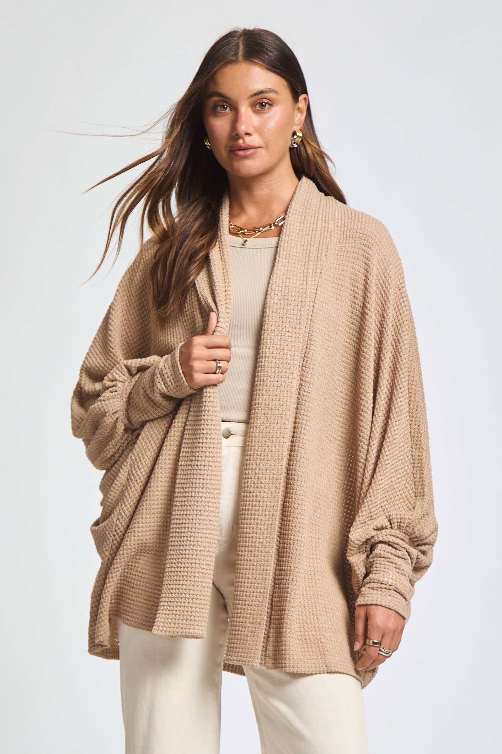 Dear Scarlett - Wholesale Cardigan - Women's - Crochet Knit Cardigan Batwing Sleeve9