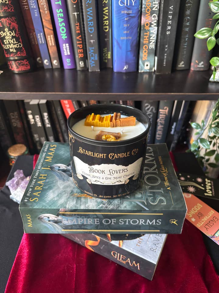 Book Lovers for wholesale by Starlight Candle Co