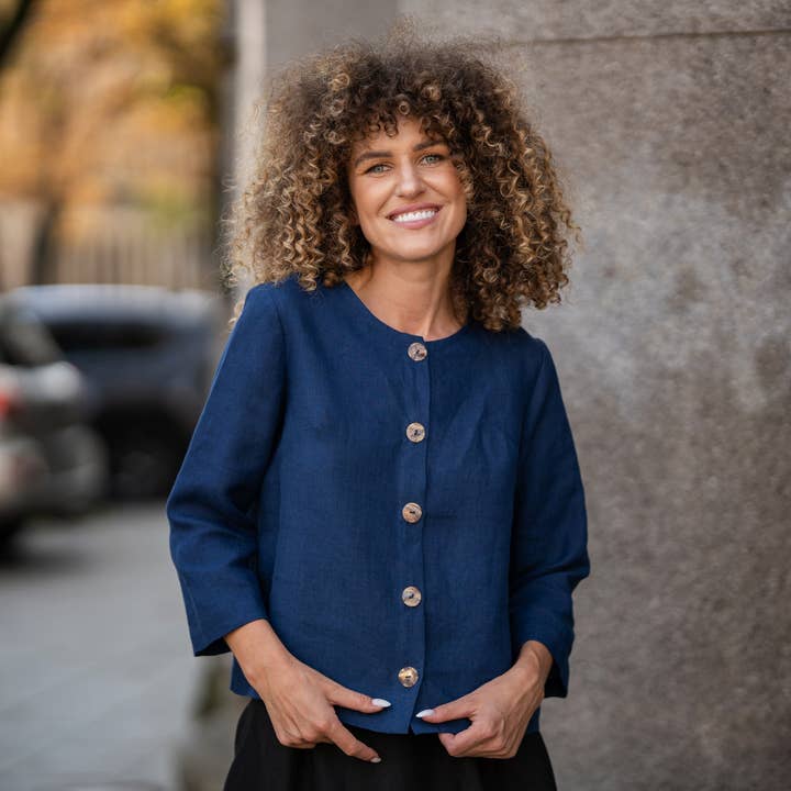 menique - Vendita all'ingrosso Giacca - Donna - Giacca Cardigan in Lino con Bottoni Alice - Blazer in Lino8