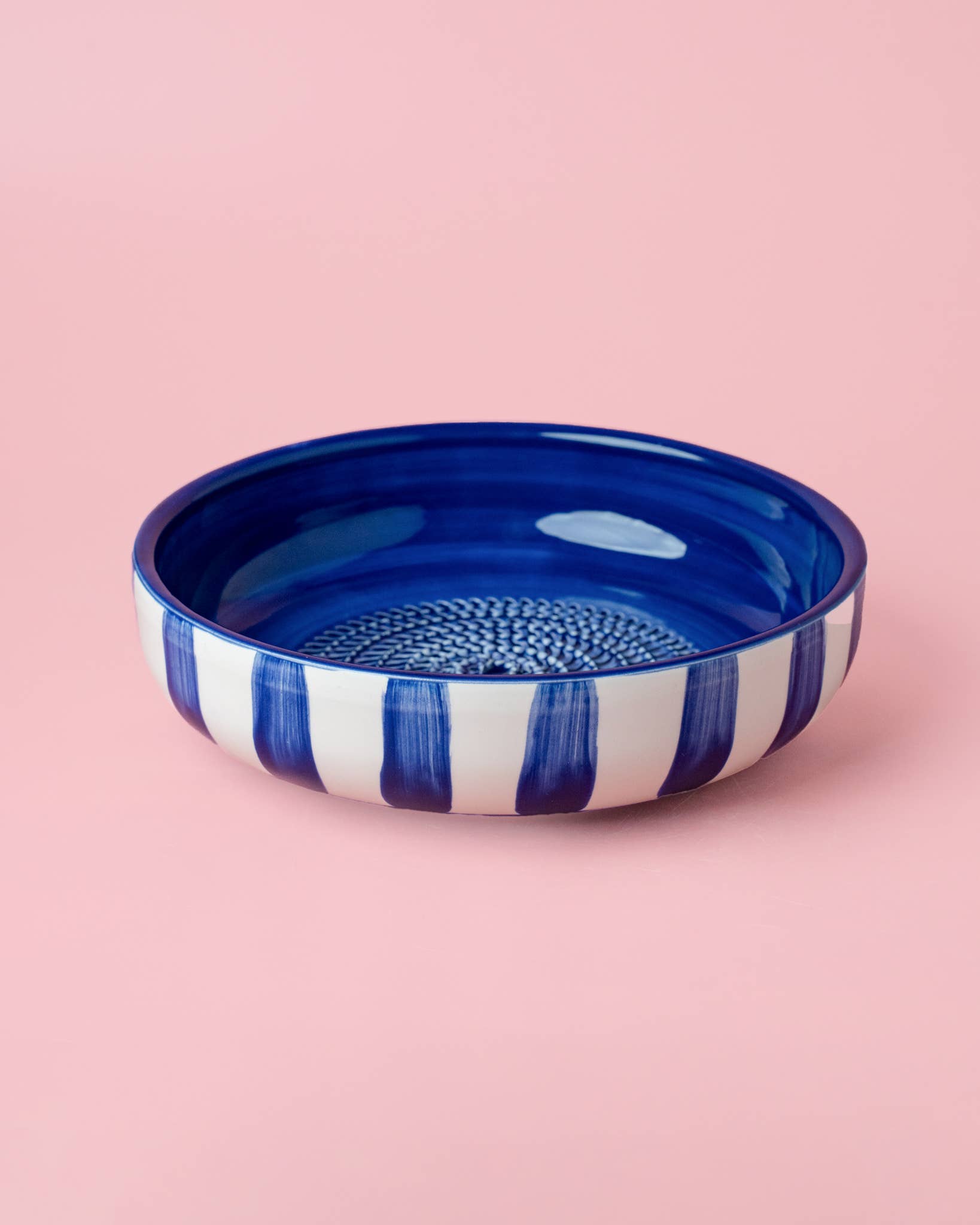 Alfar Tierra Cocida - Wholesale Grater - Large Pottery Grater Plate – Includes Gift Spoon / COAST1