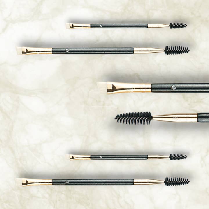 CJP Beauty – wholesale Eye make-up brush – Angled Eyebrow Brush0