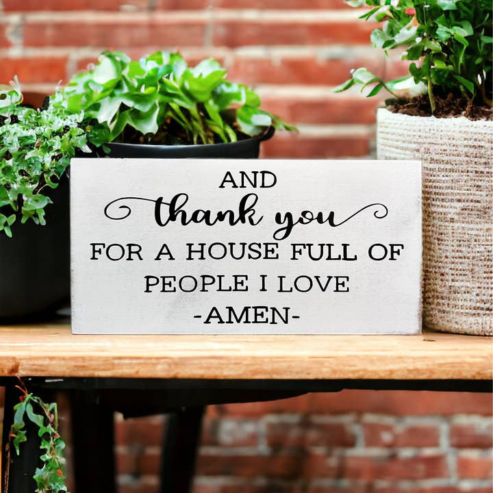 Tak for de mennesker, jeg elsker - Rustik træskilt for engroshandel hos Inkwood Crafters