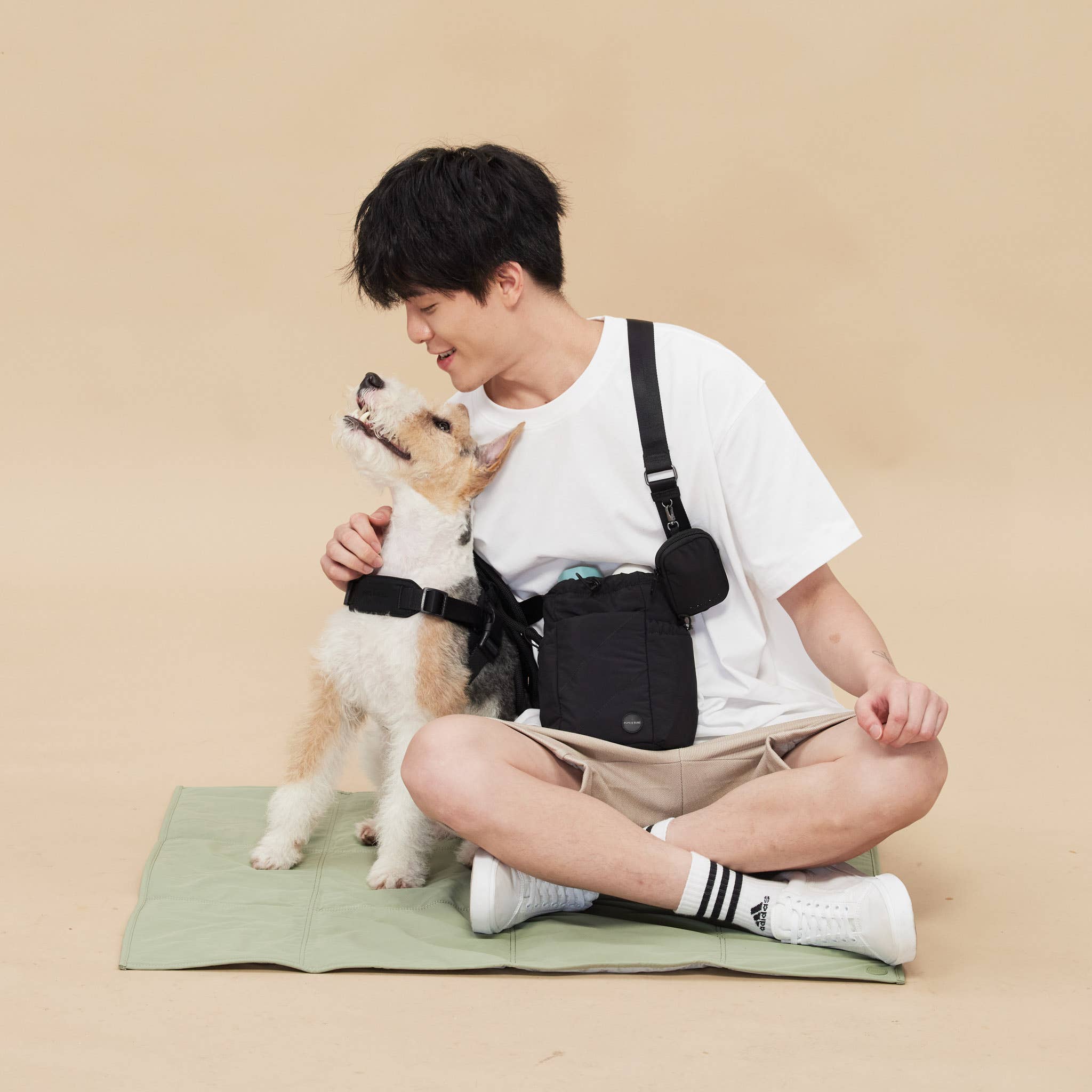 Pups & Bubs - Wholesale Pet Travel Bowl - Dog - Jouir Pet Travel Mat | Non-slip, Light-weight, Foldable6