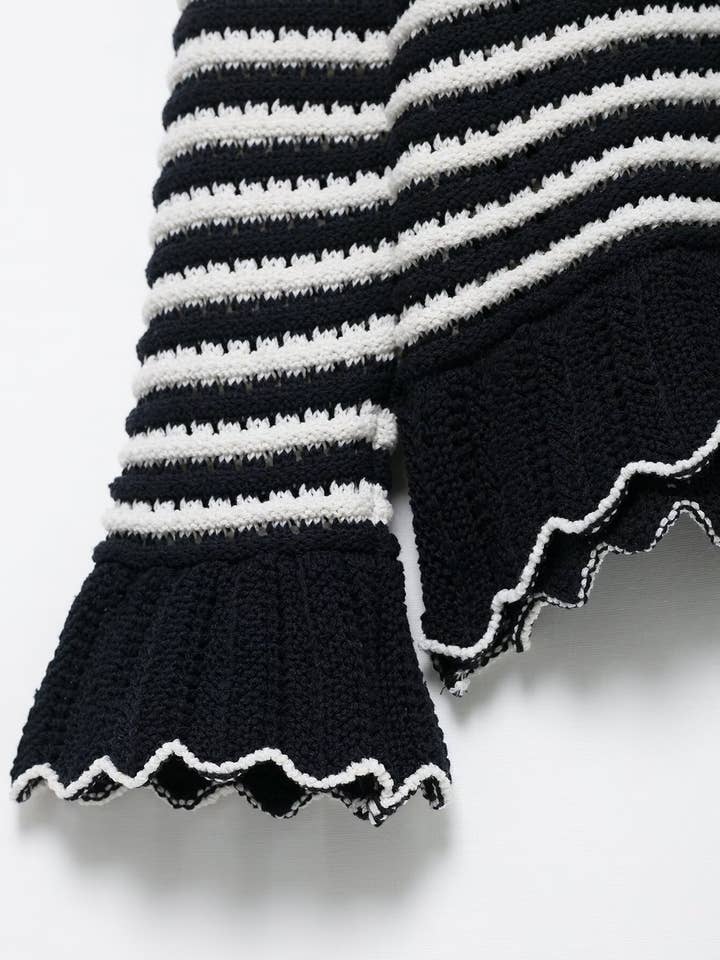 BLACK V-neck single-breasted striped cardigan for wholesale on Faire4