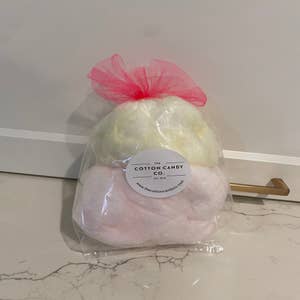 CandyCo Candle- Cotton Candy  The Candy Collections Owner