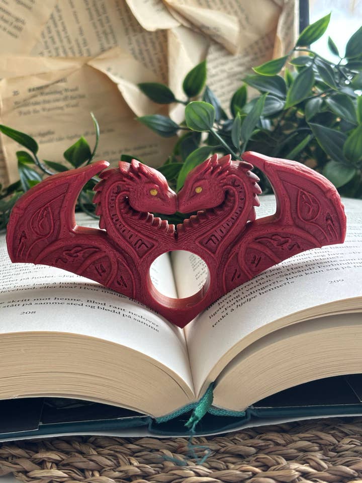 Thumb Page Holder - Dragon Embrace for wholesale by Nordic Book Adventure