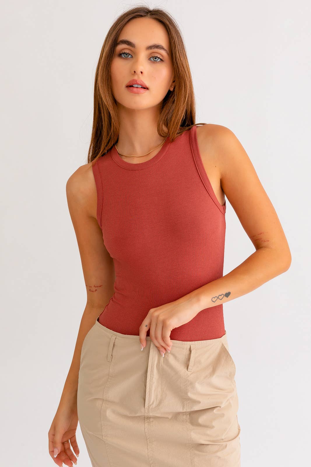 LE LIS - Wholesale Bodysuit - Women's - ROUND NECK SLEEVELESS BODYSUIT24