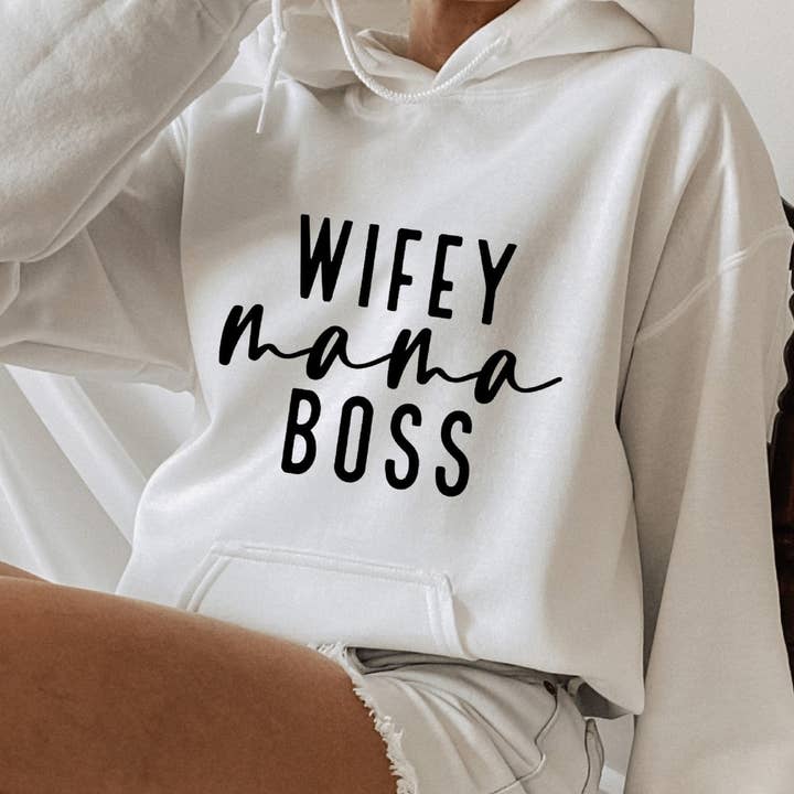Wifey Mama Boss Hoodie voor wholesale door Trendznmore - Modern Graphic Apparel