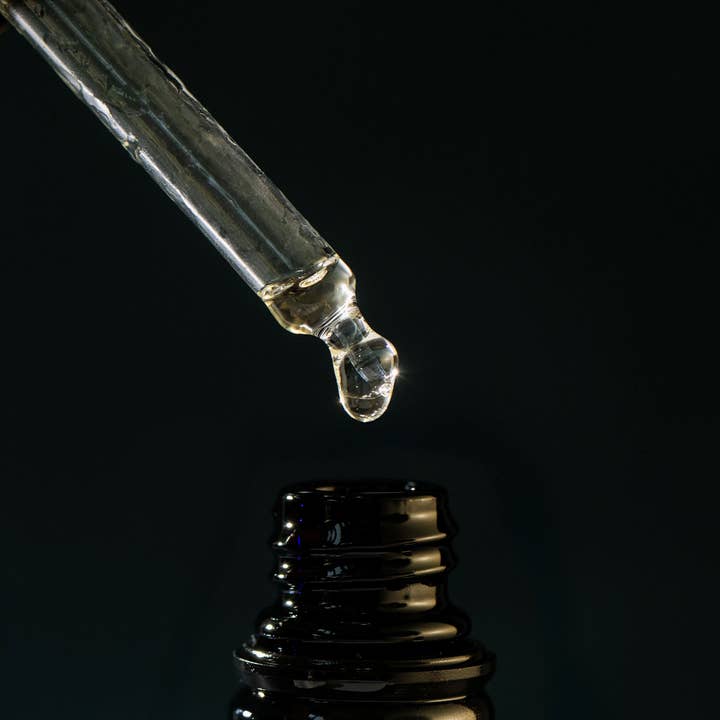 Cold Current Kelp - Wholesale Facial Oil - KelpGlow® Facial Oil Mini (Fragrance Free) - 0.34 fl oz (10ml)3