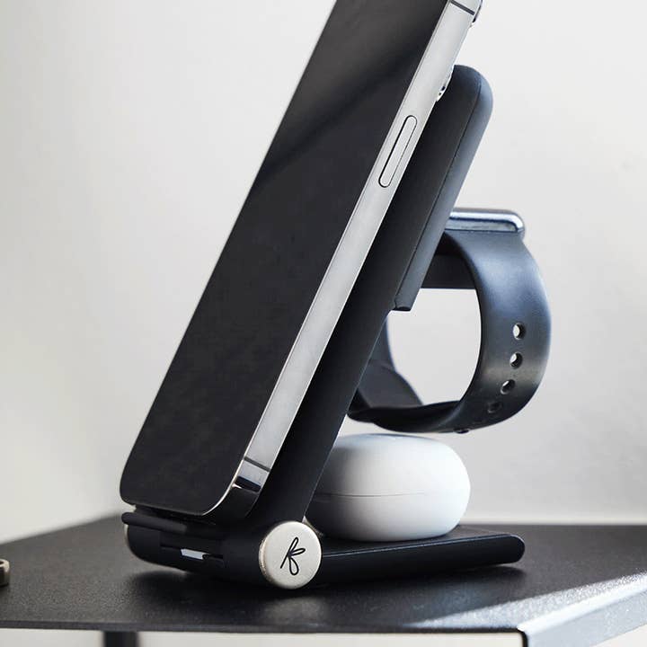 reCHARGE+ 15W Fast Wireless Foldable Charger for wholesale by KREAFUNK