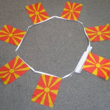 Worldwide Flags Ltd – wholesale Bunting/Krans – 6m 20 Flagga Nordmakedonien Bunting