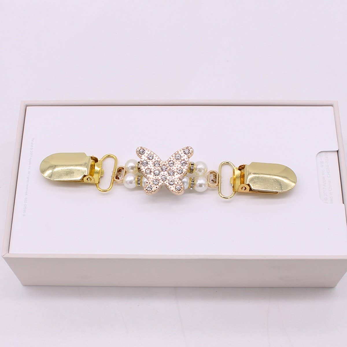 ACCITY - Wholesale Scarf Clip - Women's - POPULAR HIGH-GRADE PEARL SWEATER CLIP SHAWL CLIP_CWMM22079