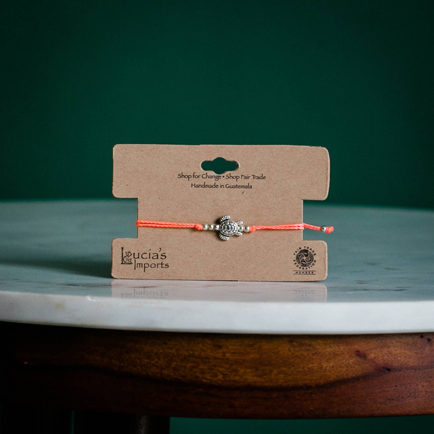 Lucia's Imports - Wholesale Bedelarmbandje - Turtle String Armband1