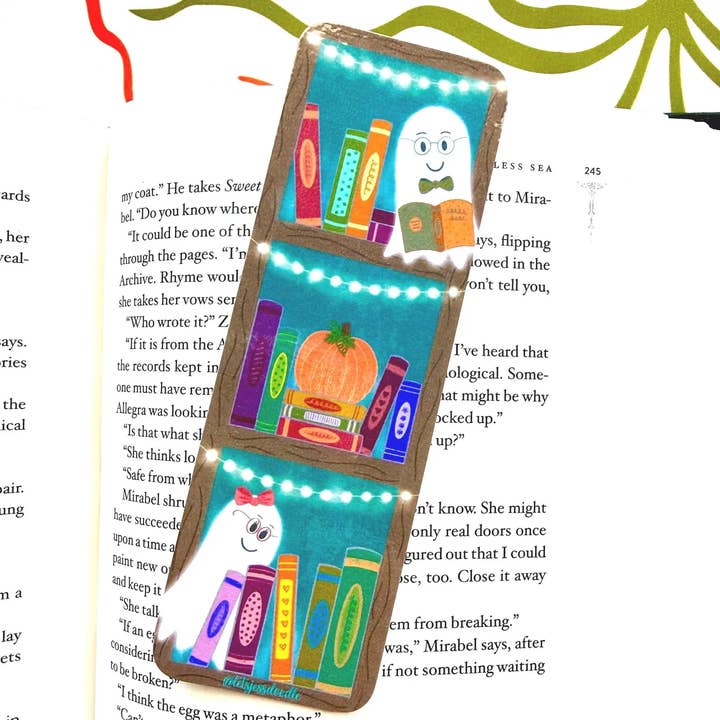 Ghostie Boekenplank Boekenlegger voor wholesale door Let's Jess Doodle