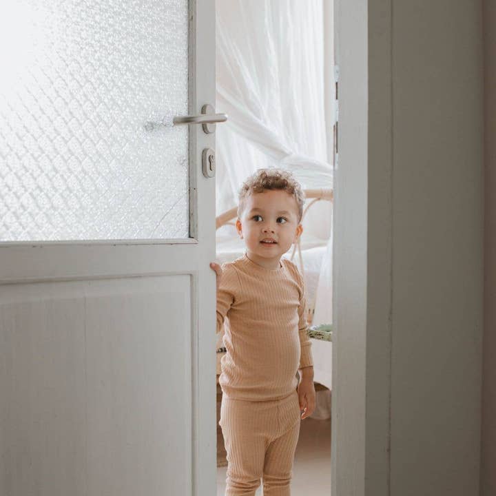 Pyjama côtelé bio pour enfant pour la vente par Little Tijn - BohoPanna NL