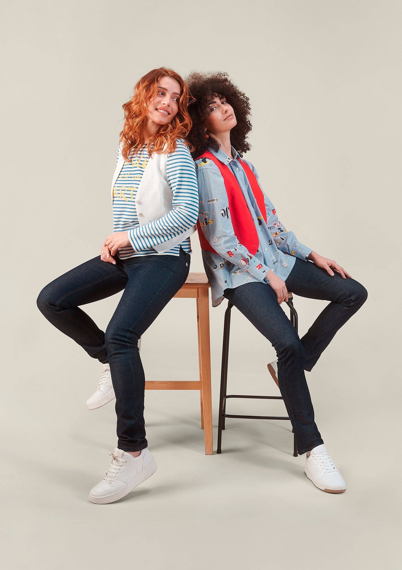 MADE IN SENS - Wholesale Button Down Shirt - Women's - CLEO SHIRT BLUE LETTERS3