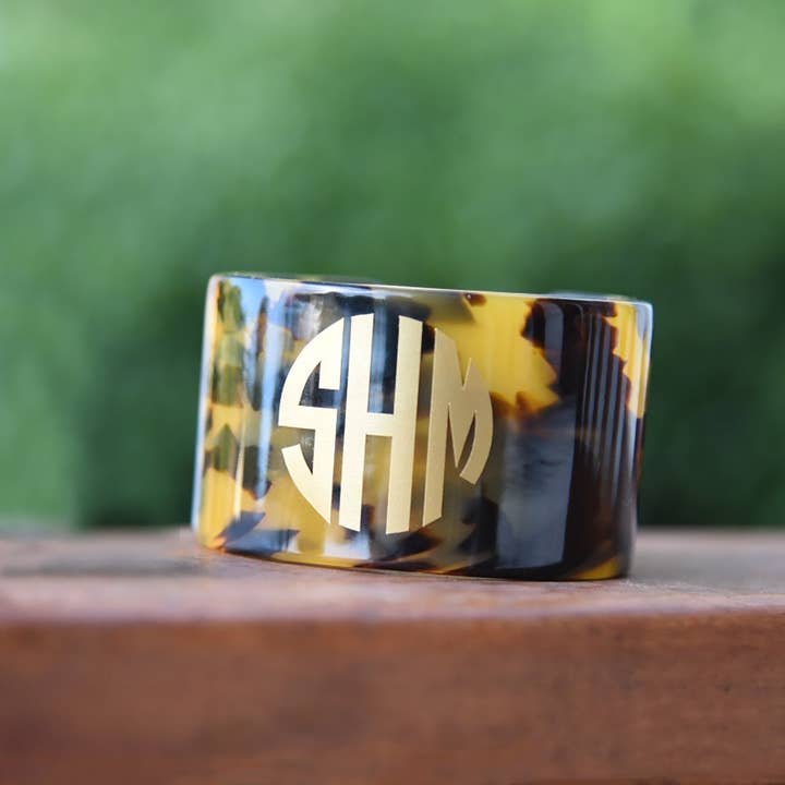 Mainstreet Collection - Wholesale Cuff Bracelet - Medium Tortoise Cuff