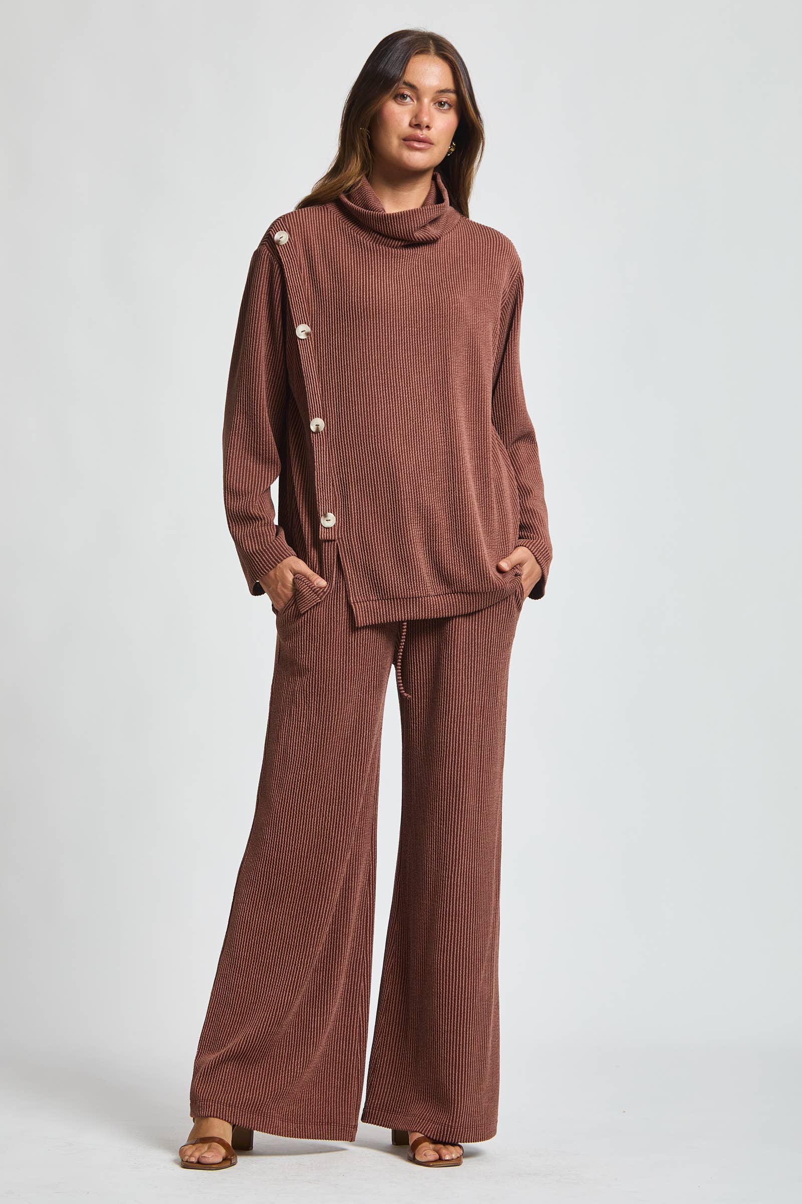 Dear Scarlett – Conjuntos Casual - Mulher por atacado – Conjunto de 2 Peças com Gola Alta Canelada TRVSET-LAVISH12