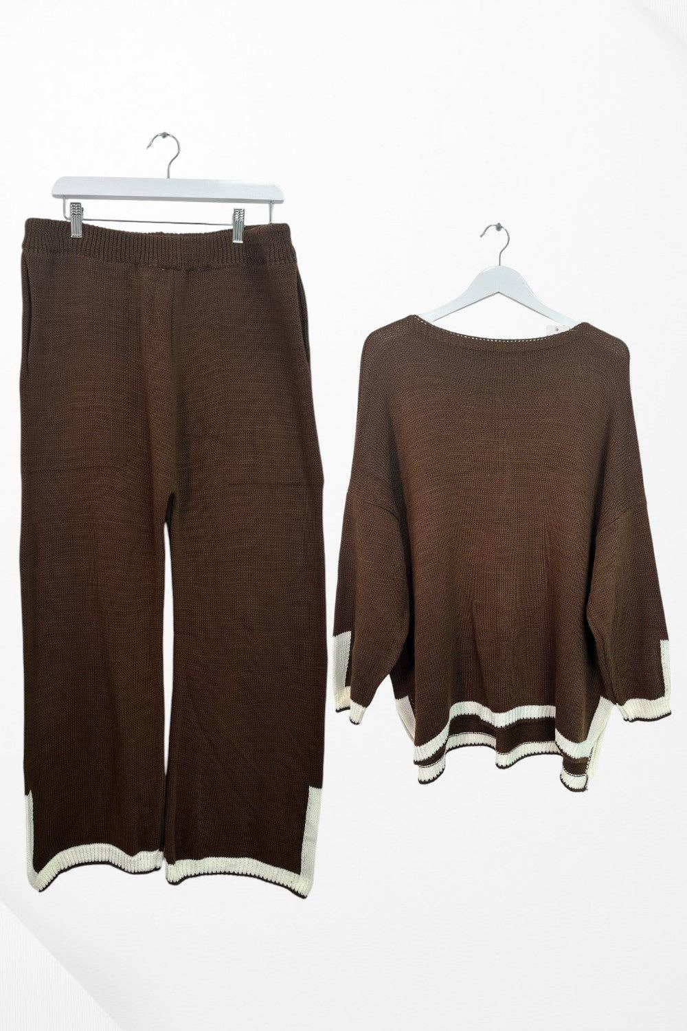 Miss Bold – wholesale Mjukisset – Dam – Italienskt oversize stickat set med kontrasterande kanter7