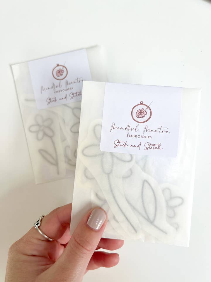 Patrons de broderie Stick and Stitch - Marguerites pour la vente par Mindful Mantra Embroidery