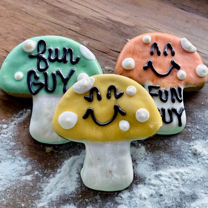 YumYum4DOGS - Wholesale Pet Treats - Dog - Fun-Guys Mushroom dog treats