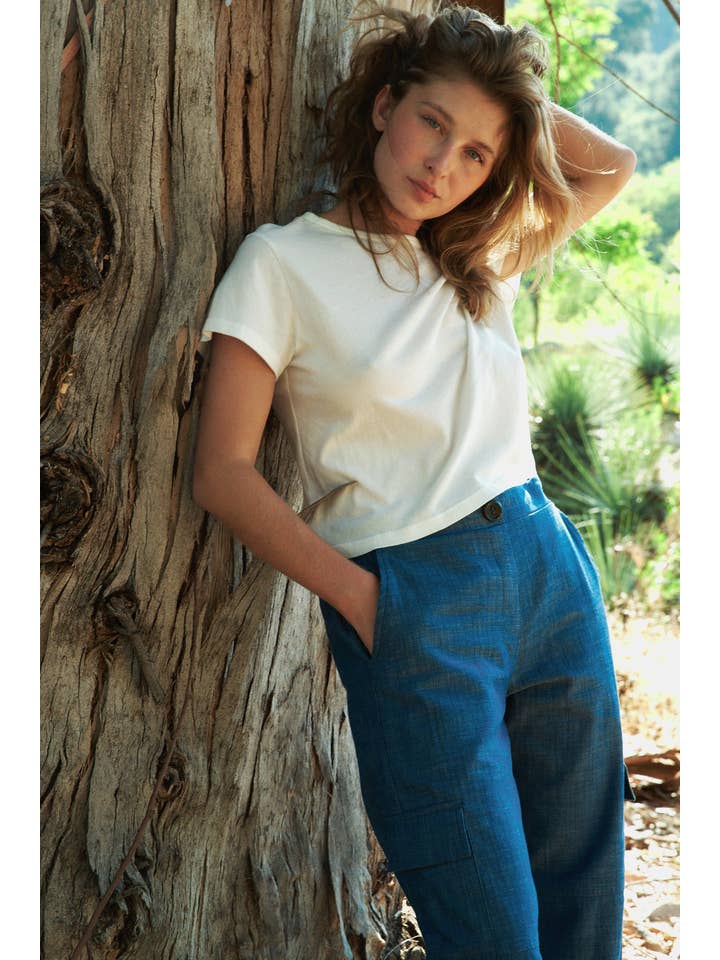 LA RELAXED - Wholesale T-Shirt - Women's - Laundered Jersey Tee7