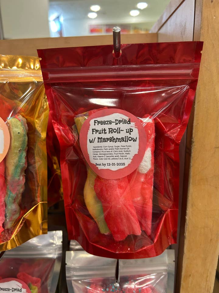 Freeze dried marshmallow stuffed
Fruit roll up for wholesale by Freeze Dried Pickle Favorites and more