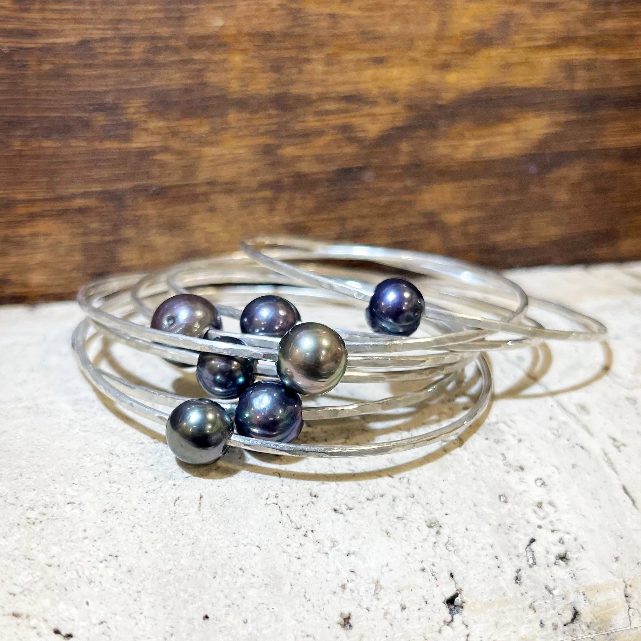 Flotsam & Co. Hawaii - Wholesale Bangle Bracelet - A Grade Tahitian Pearl Bangle Bracelet 8.5-9.5mm Pearl5
