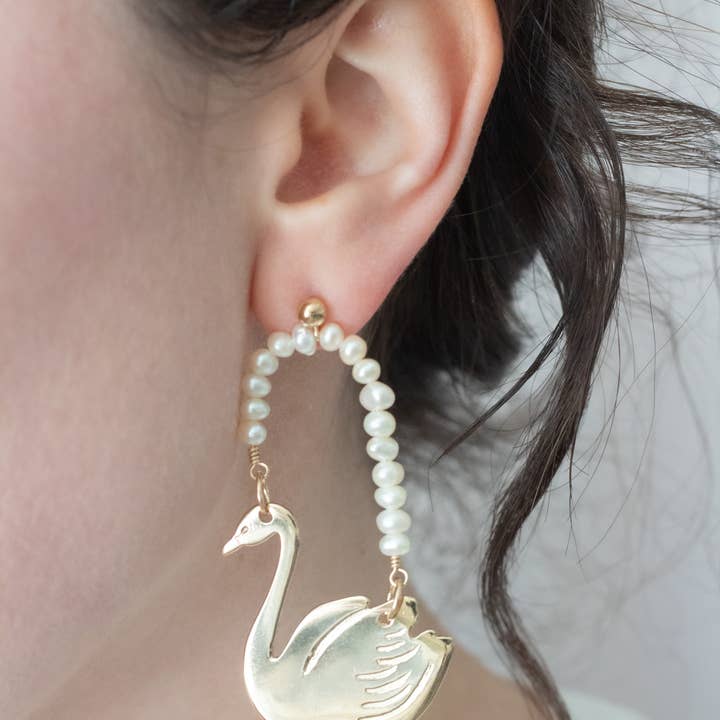 Elysian Theory – Brincos de argola por atacado – Os brincos Leda7