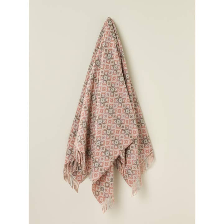 Bronte Moon - Wholesale Throw Blanket - Dartmouth Range - Shetland Quality Throw - Made in England1