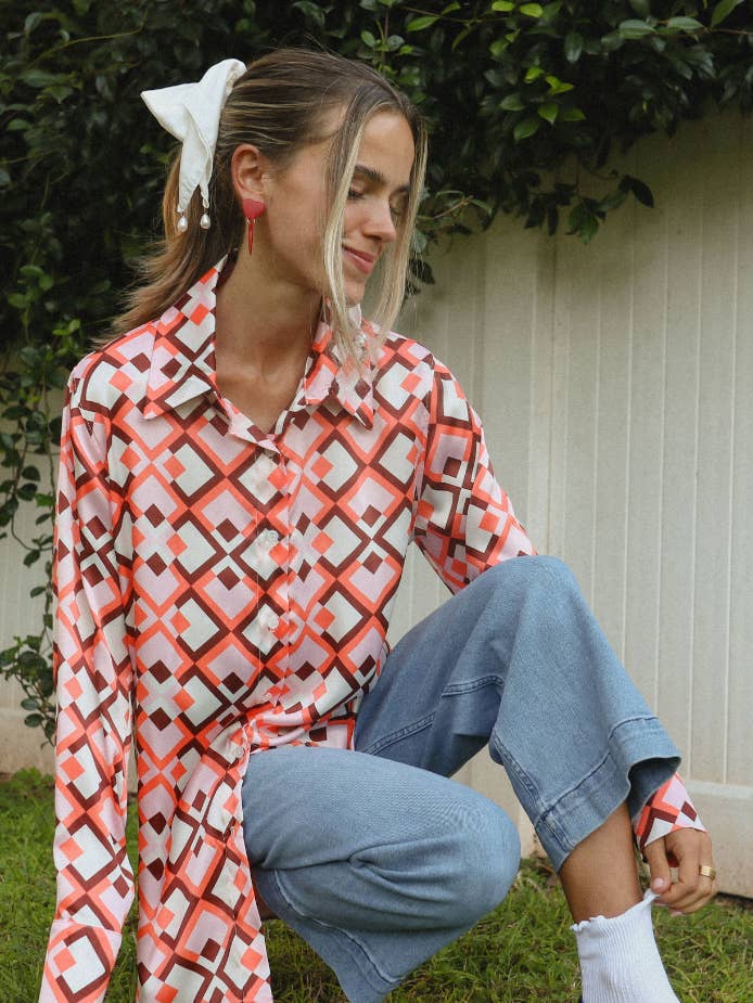 ISJK1250 Satijnhemd Roze/Bruin voor wholesale door If She Loves