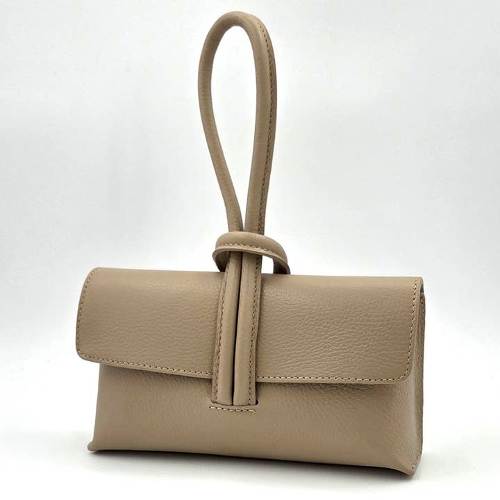 Tempest Designs – wholesale Clutch bag – women's – Chic leather clutch bag with pull through loop strap34