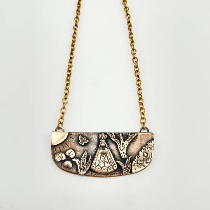 Collier Déesse du Jardin pour la vente par Moon & Leaf