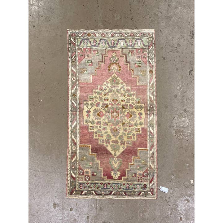 Pastel Vintage Turkish area rug | 3.5 x 6.5 for wholesale by Vintage Loomz