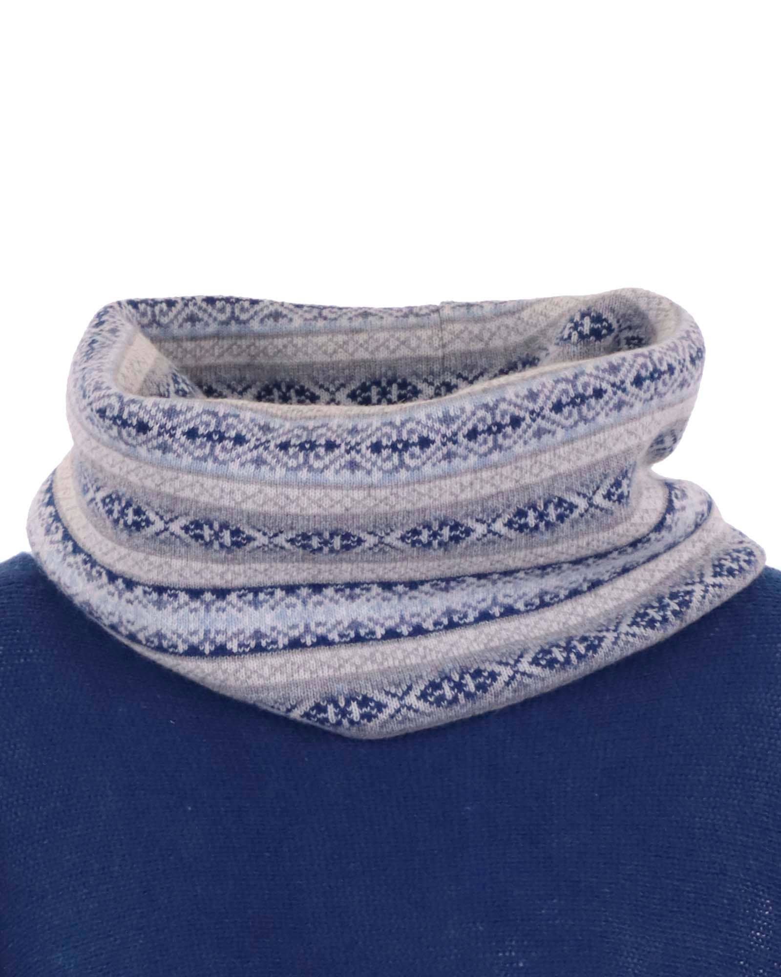 Cadenza Italy Ltd – wholesale Halsduk - Dam – Cashmereblandad snood med Fairisle-mönster2