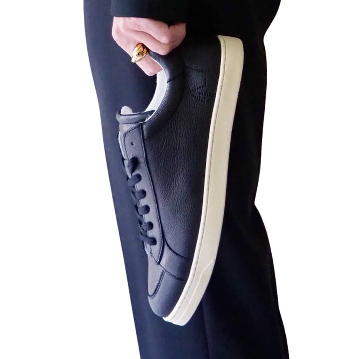 Élan for wholesale by Alfena footwear